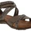 Bearpaw Julianna II Women’s Sandal