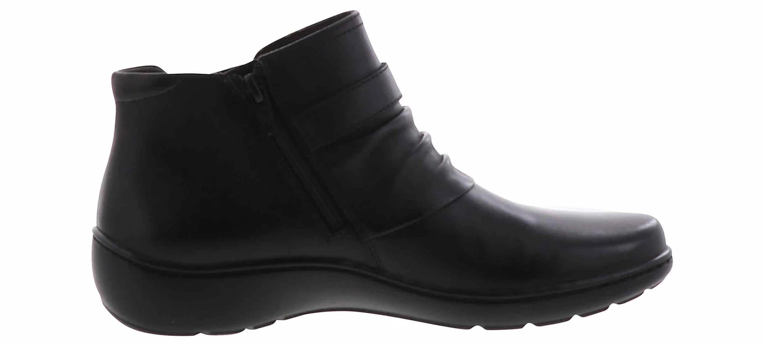 Clarks Cora Women’s Fashion Boot 2 Clarks Cora Women’s Fashion Boot - Image 2