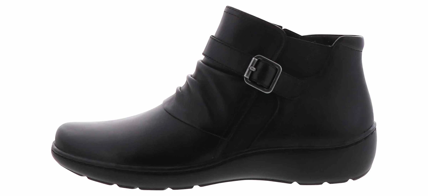 Clarks Cora Women’s Fashion Boot 4 Clarks Cora Women’s Fashion Boot - Image 4