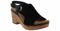 Clarks Giselle Sea Women’s Comfort Wedge -Bearpaw Shop clarks 26164789 gisellesea black01