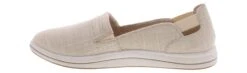 Clarks Breeze Step Women’s Comfort Shoe -Bearpaw Shop clarks 26165291 breezestep natural04