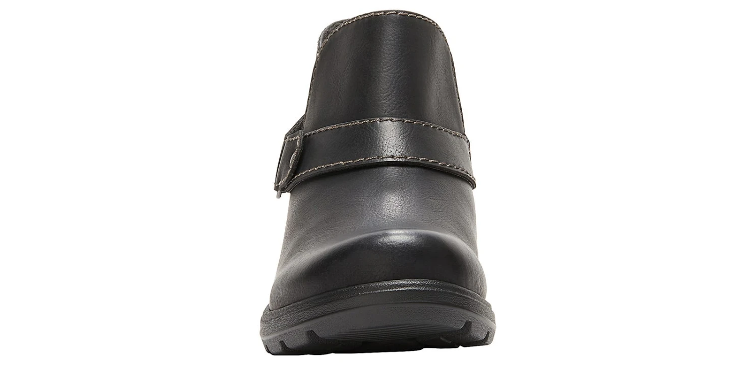 Eastland Kori Black Women's Bootie 5 Eastland Kori Black Women's Bootie - Image 5