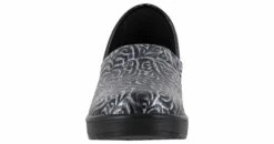 Easy Works Laurie Women’s Work Shoe -Bearpaw Shop easyworks 20 0267 laurie 05