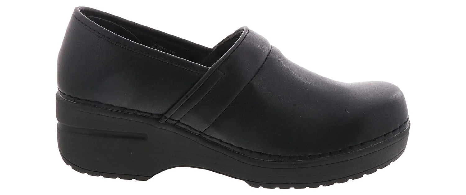 Easy Works Lead Women’s Work Shoe 2 Easy Works Lead Women’s Work Shoe - Image 2