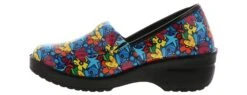 Easy Works Laurie Trendy Garden Patent Women’s Work Clog -Bearpaw Shop easyworks 20 0567 laurietrendygardentpatent blue04