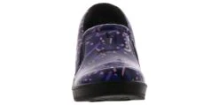 Easy Works Leeza Purple Ribbon Patent Women’s Work Clog 11 Easy Works Leeza Purple Ribbon Patent Women’s Work Clog -Bearpaw Shop easyworks 20 0744 lezzapurpleribbonpatent purple06