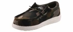 Hey Dude Wally Linen Camo Youth (11-6) Casual Shoe 10 Hey Dude Wally Linen Camo Youth (11-6) Casual Shoe -Bearpaw Shop heydude wallylinen 130157003 camo05