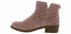 Jessica Carlyle Haien Girls’ (13-5) Boot 9 Jessica Carlyle Haien Girls’ (13-5) Boot -Bearpaw Shop jessicacarlyle 72haien 16 pnk haien16blush pink04