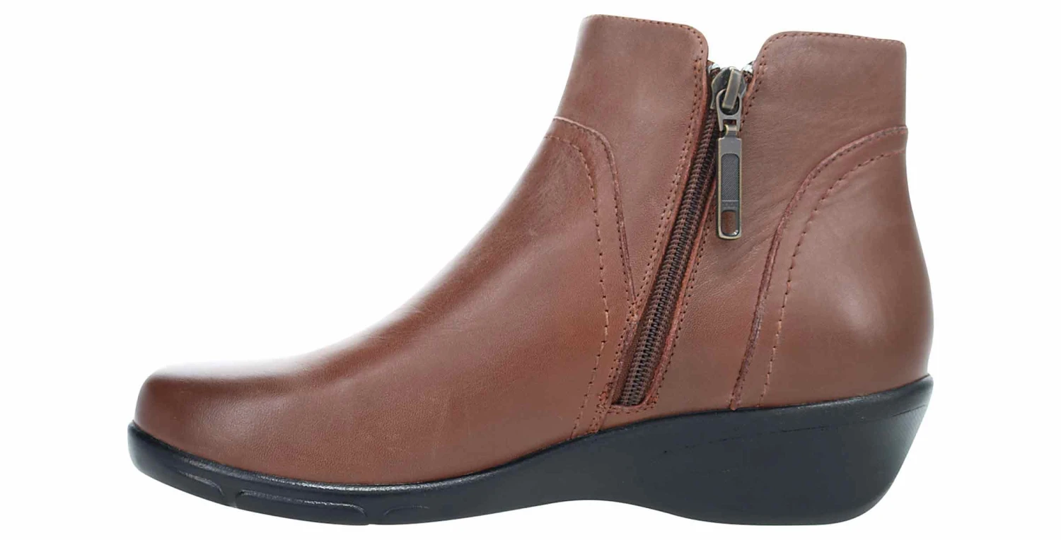 Propet Waverly Women's Boot 4 Propet Waverly Women's Boot - Image 4